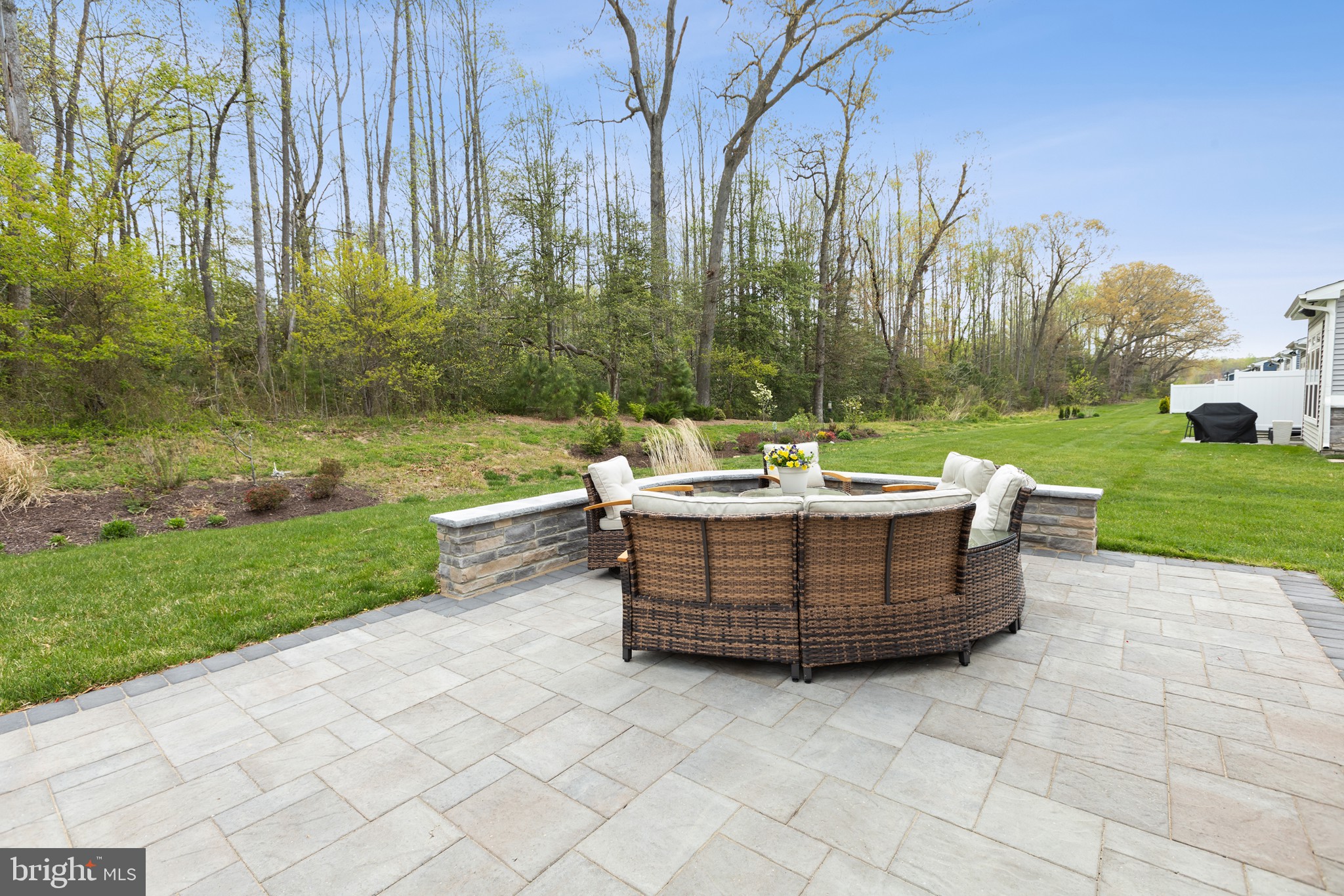 COASTAL CLUB - Residential