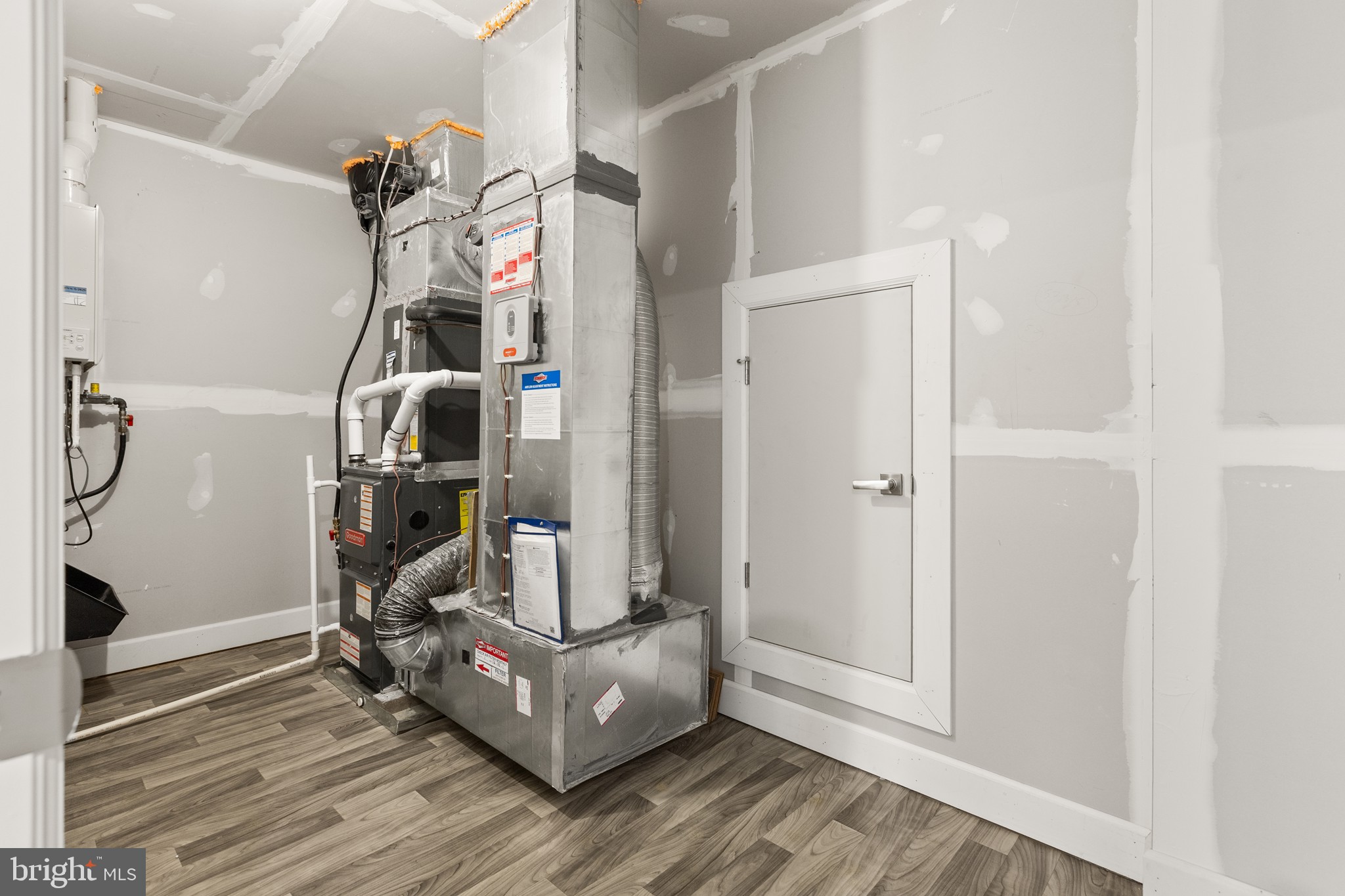 COASTAL CLUB - Residential