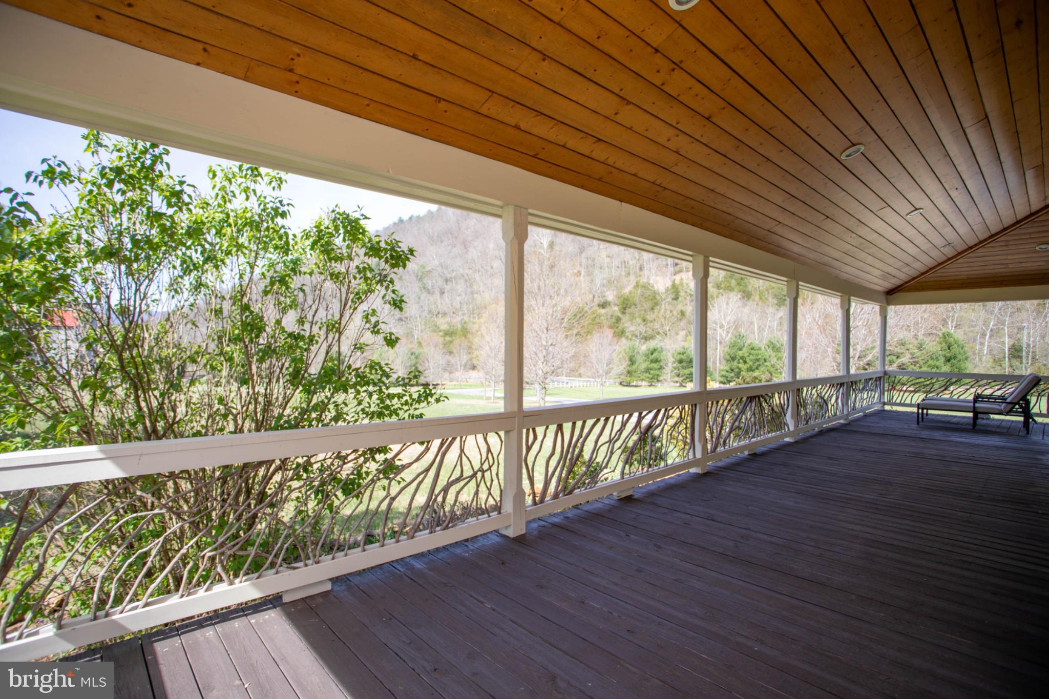 LOST RIVER DIST - Residential