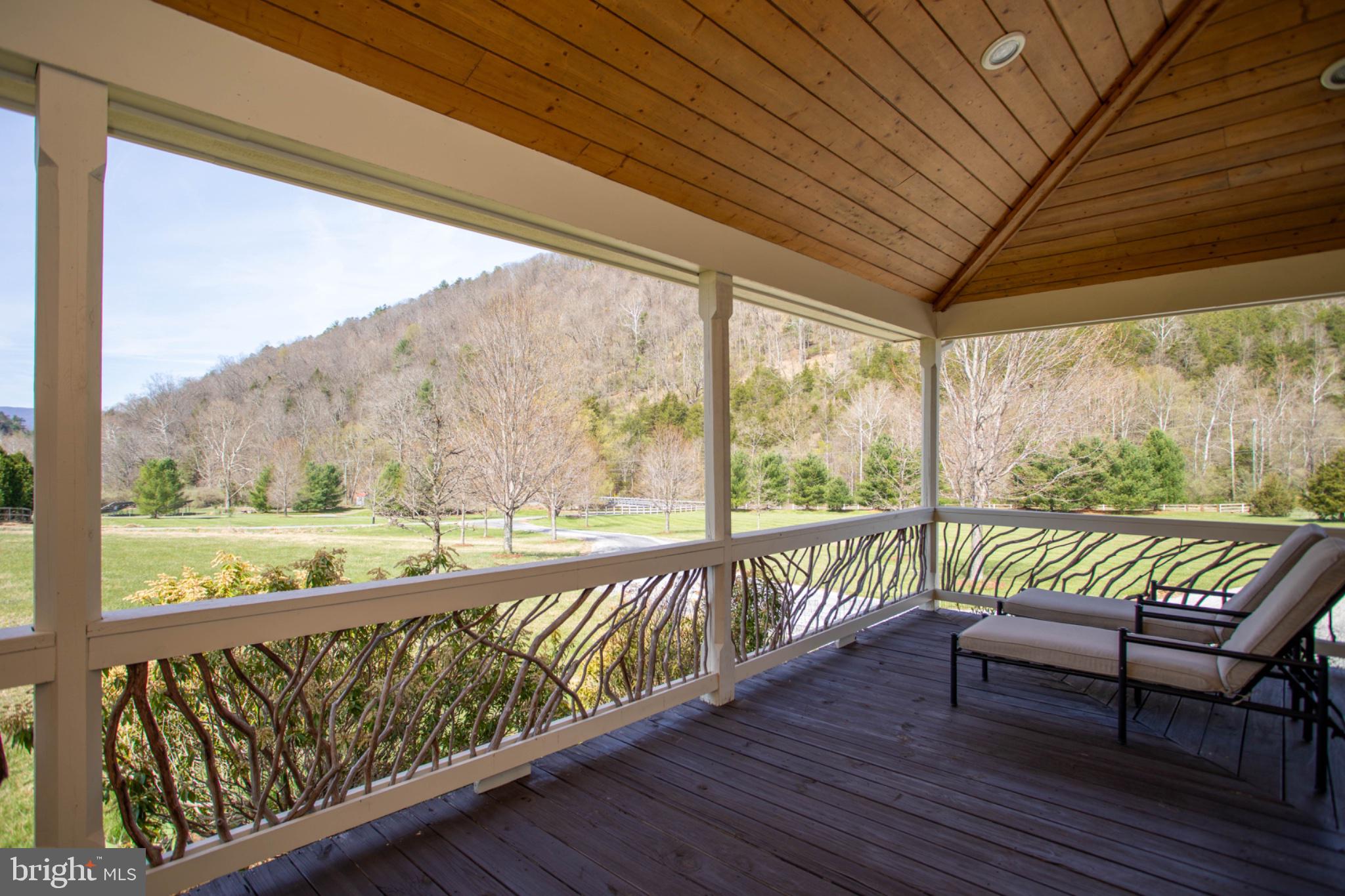 LOST RIVER DIST - Residential