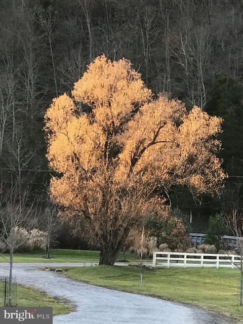 LOST RIVER DIST - Residential