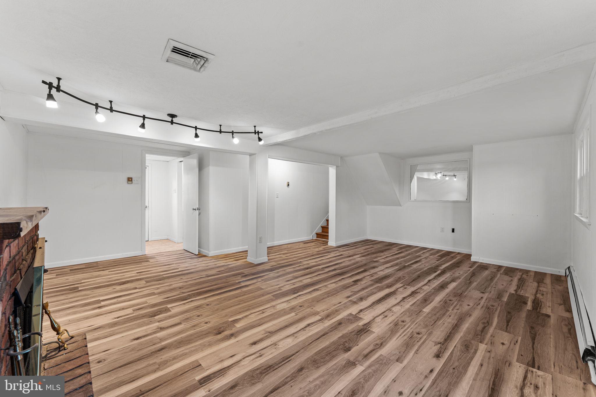 POTTSTOWN - Residential