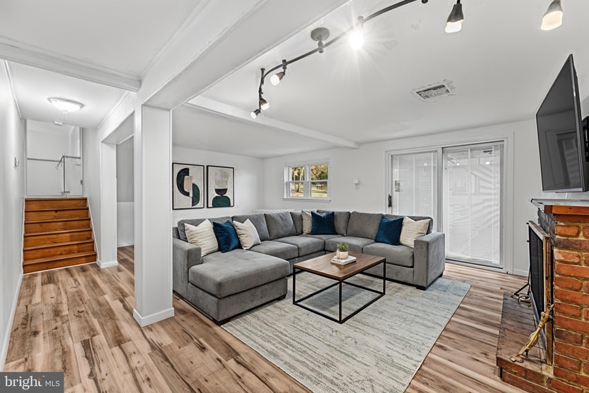 POTTSTOWN - Residential