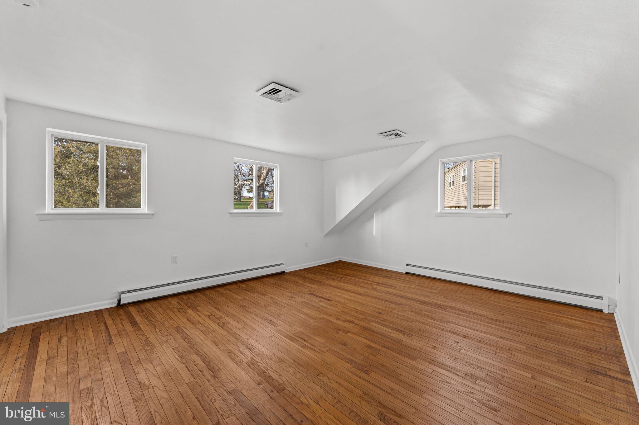 POTTSTOWN - Residential