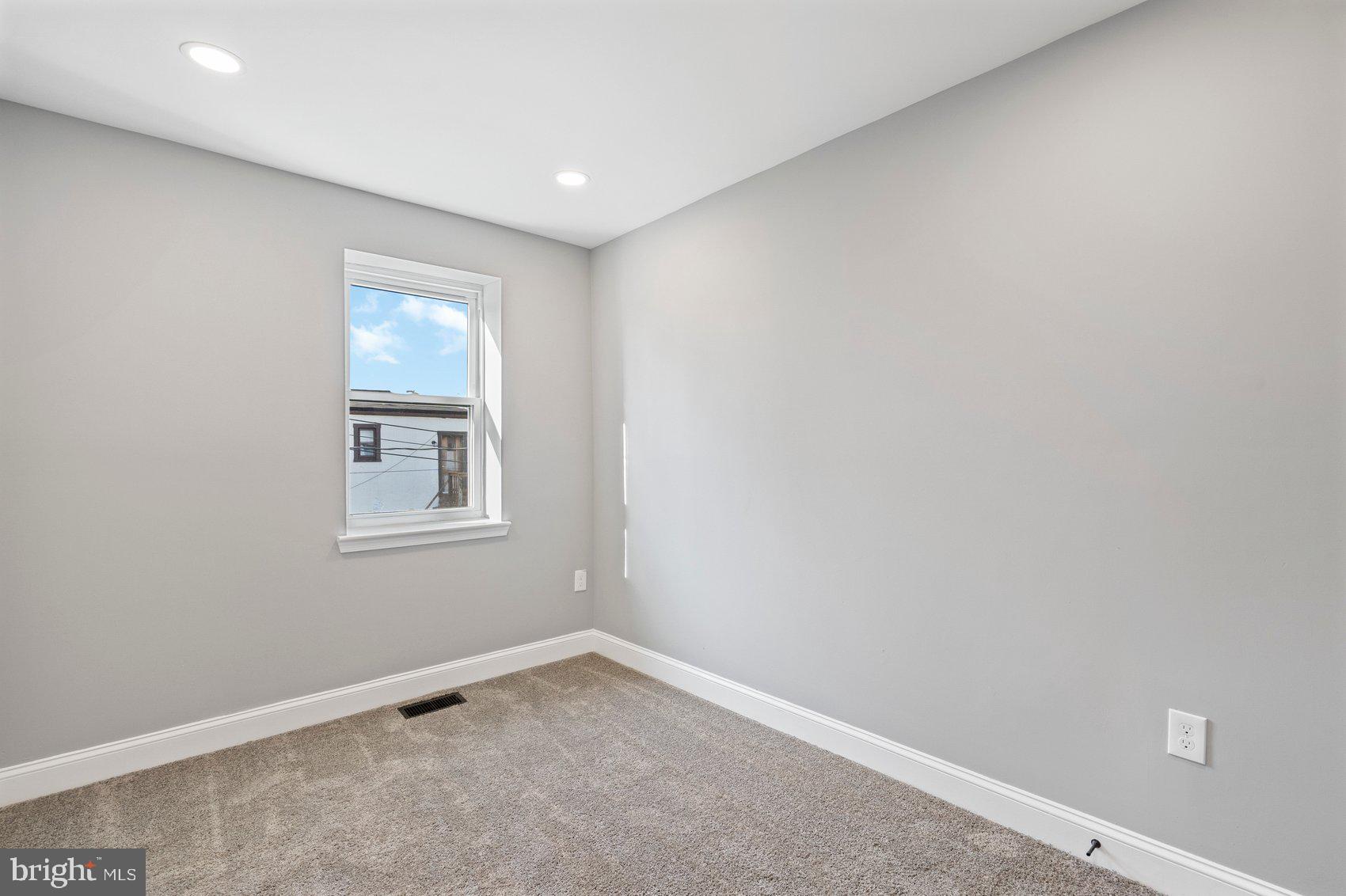 PIMLICO - Residential