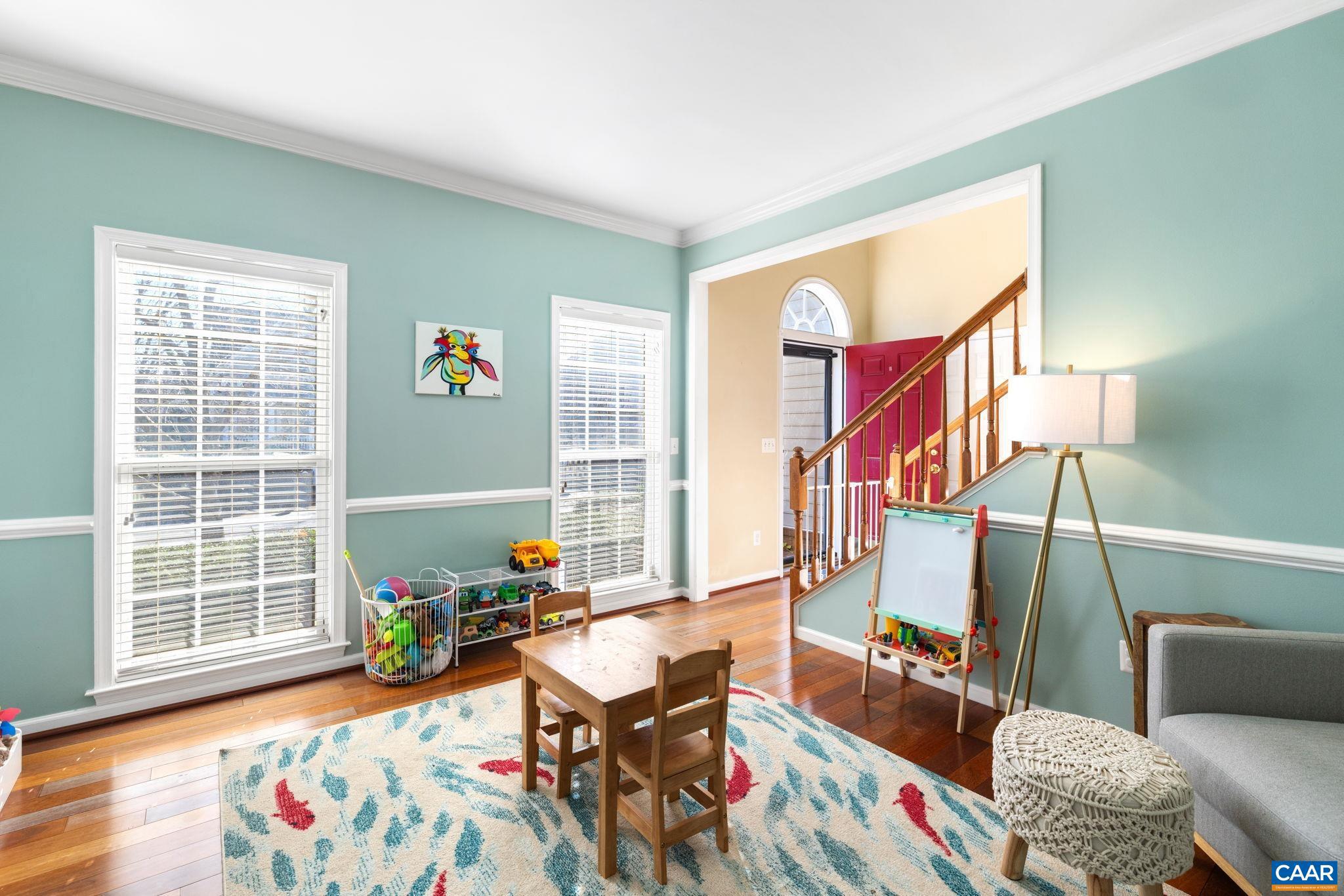 SPRING CREEK - Residential