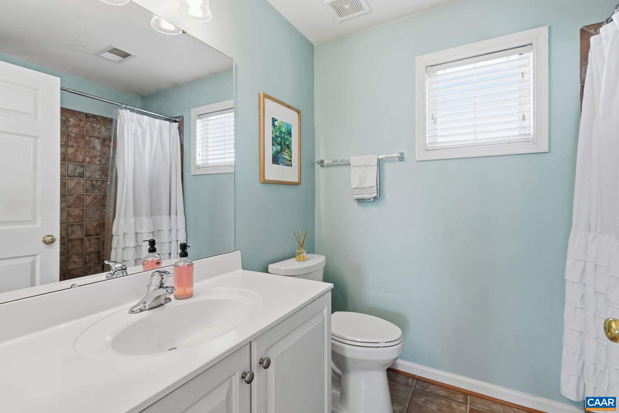 SPRING CREEK - Residential