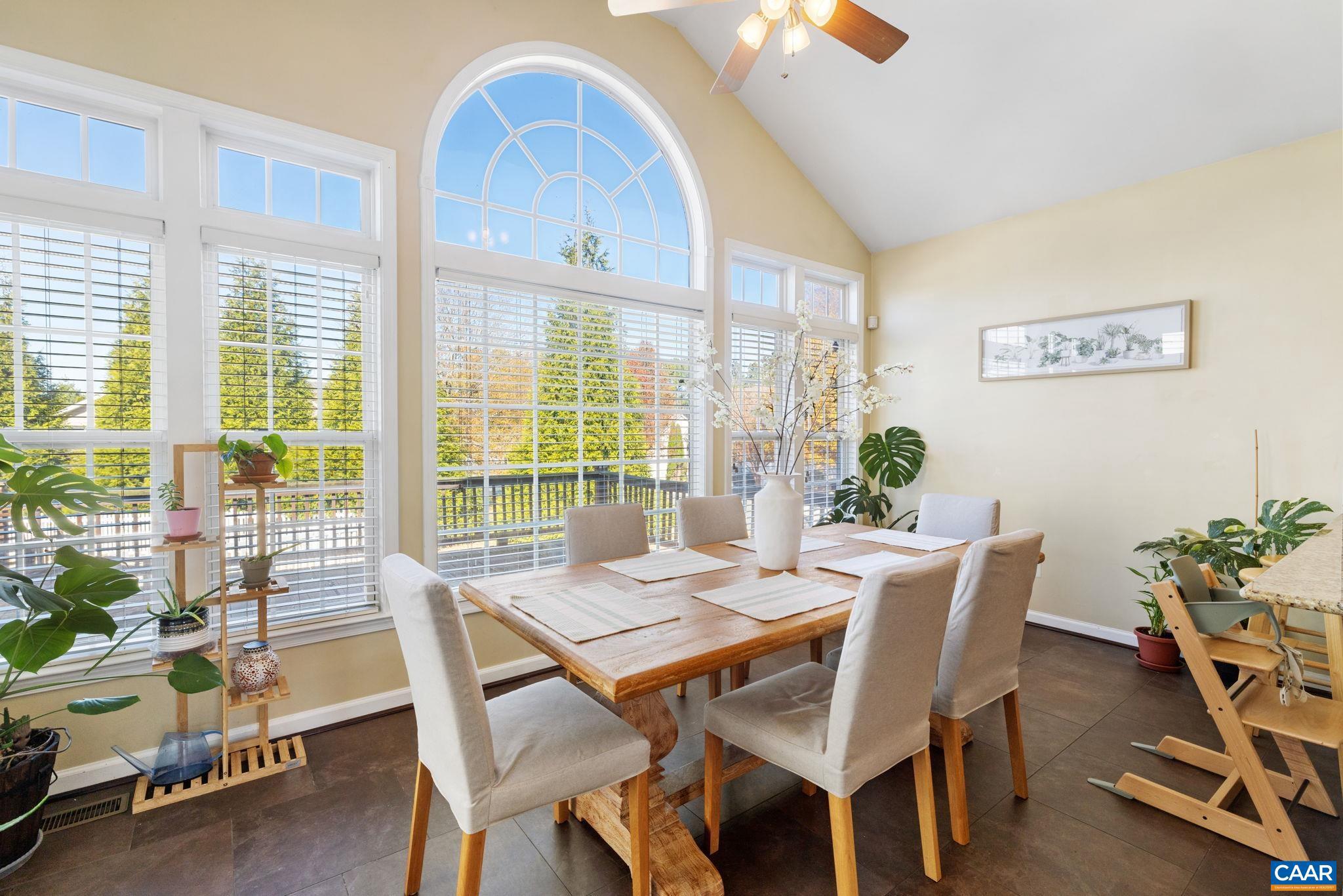 SPRING CREEK - Residential