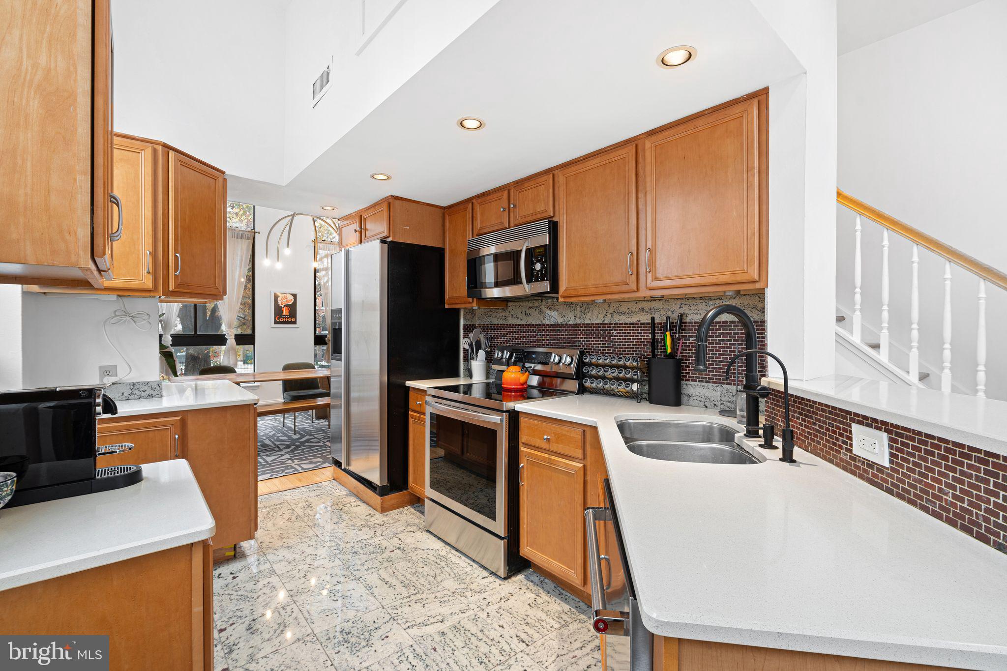 OLD CITY - Residential