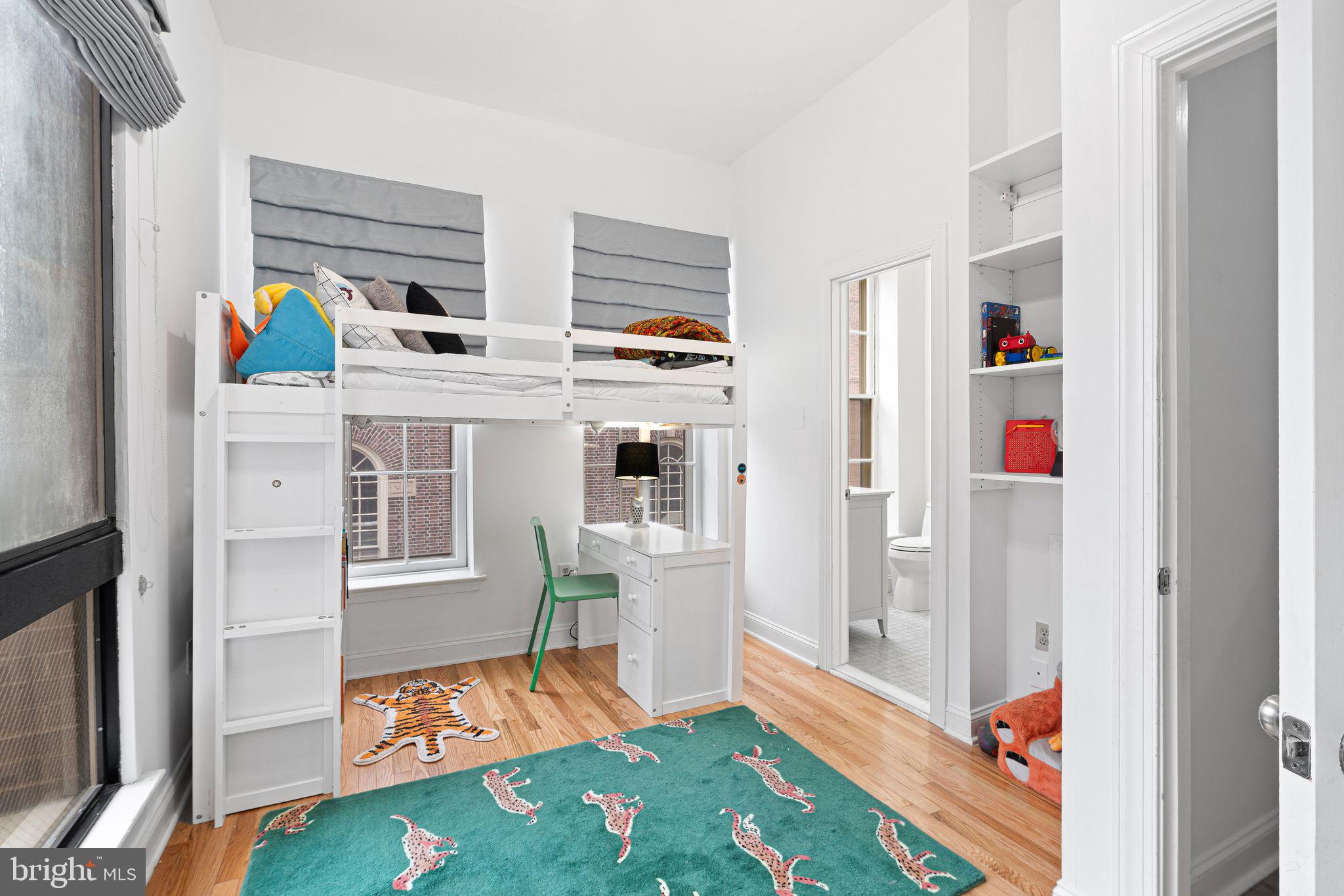 OLD CITY - Residential