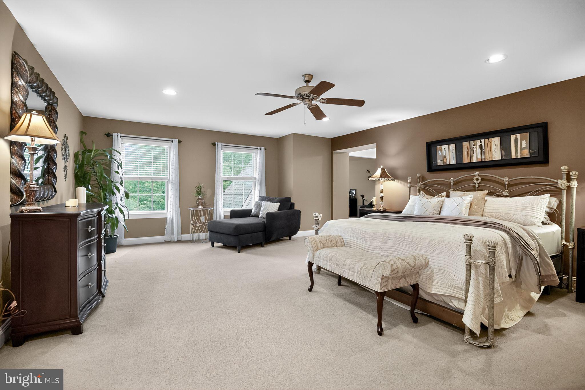 LEDERACH GOLF FAIRWY - Residential