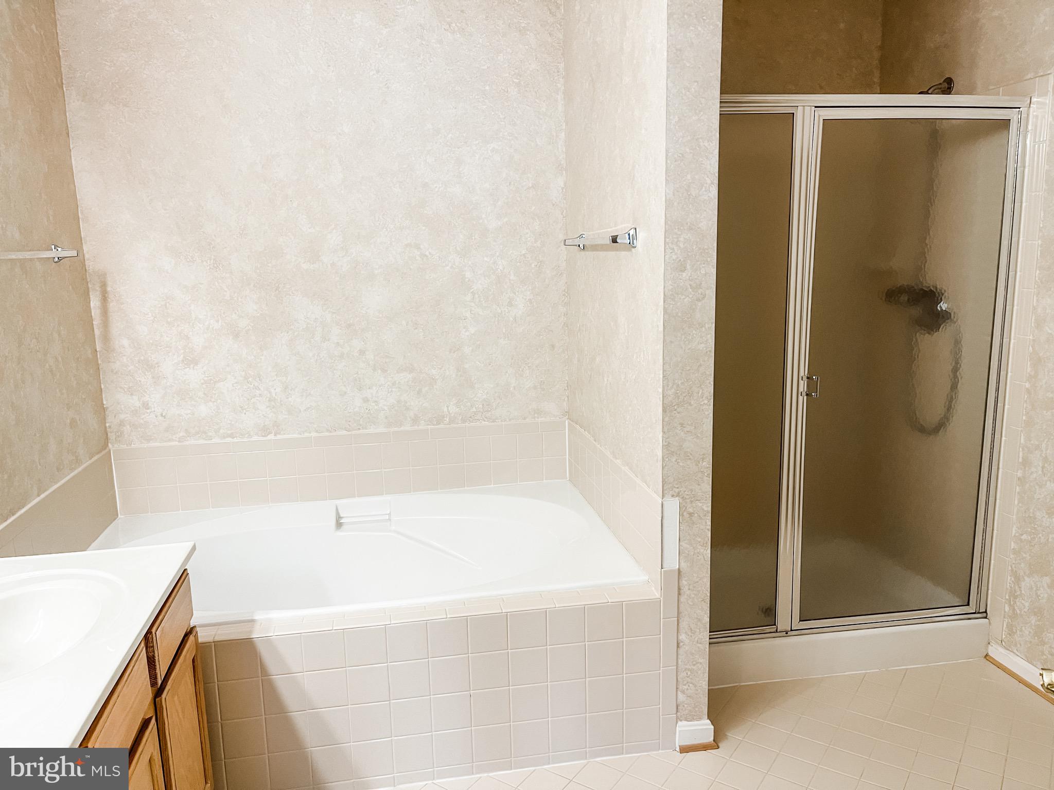 SALEM FIELDS - Residential Lease