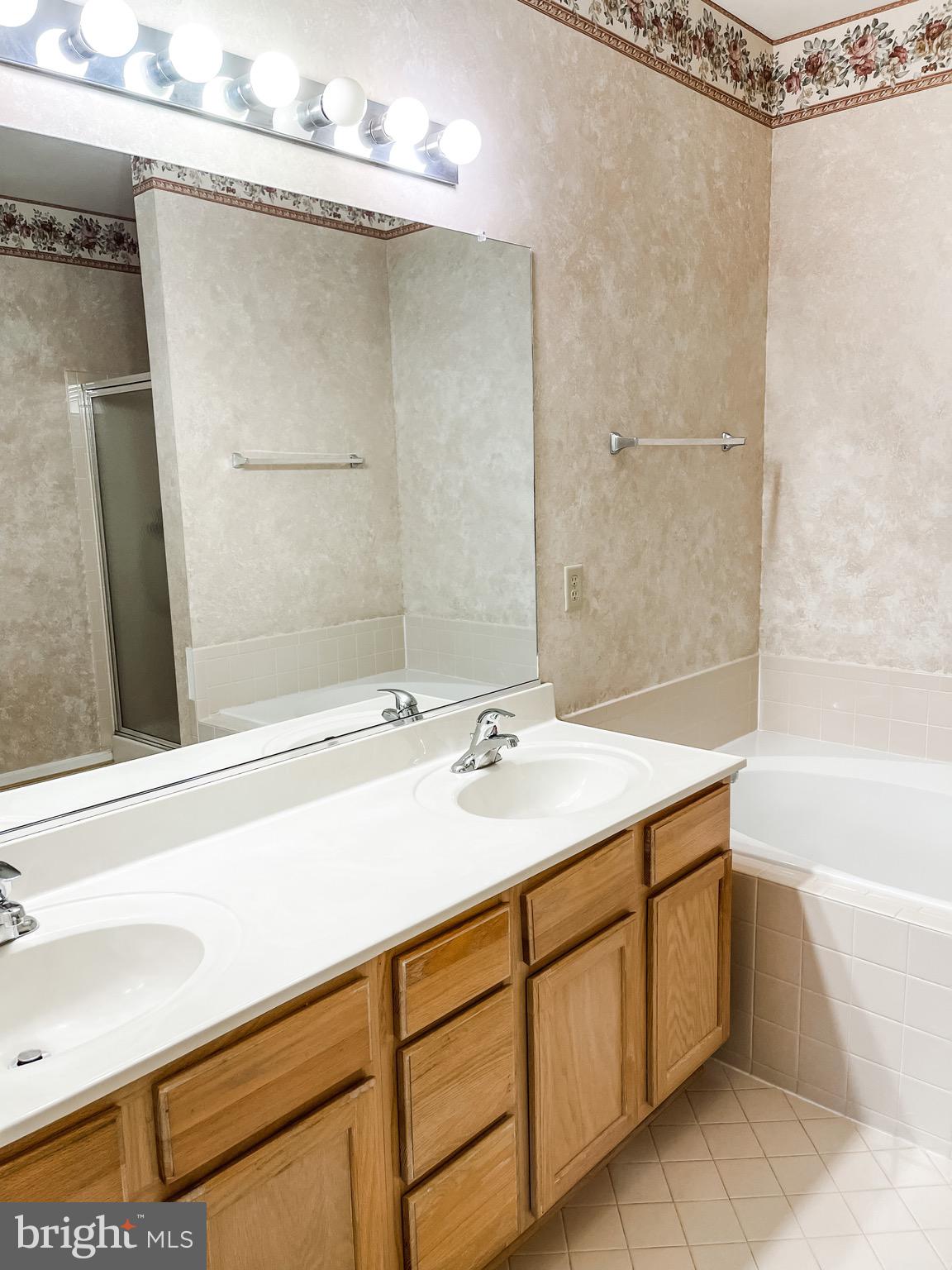 SALEM FIELDS - Residential Lease