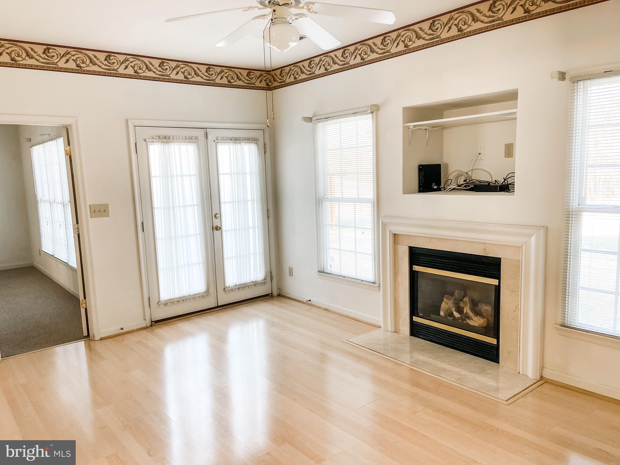 SALEM FIELDS - Residential Lease