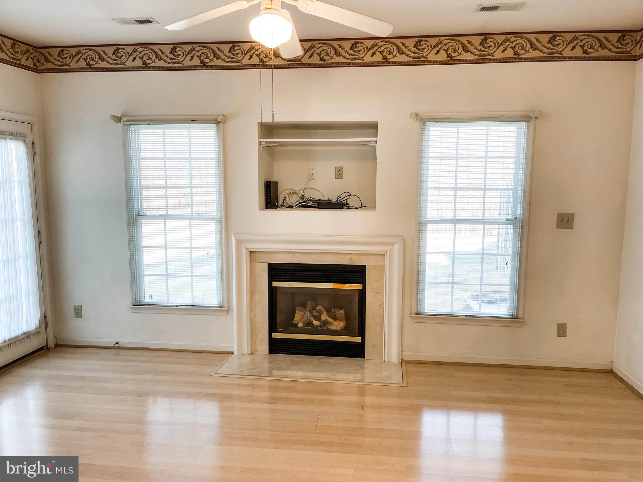 SALEM FIELDS - Residential Lease