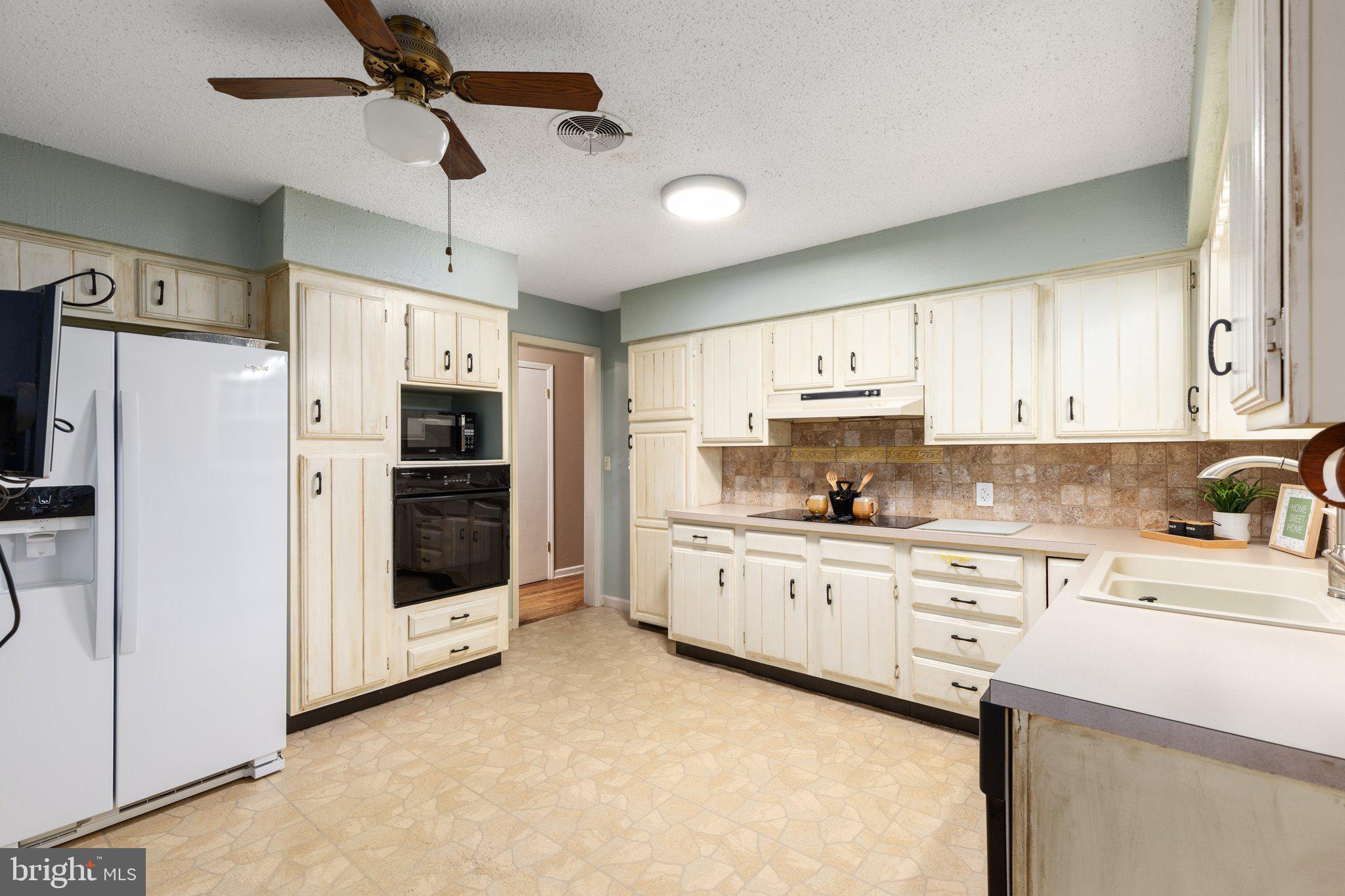 BRIARWOOD - Residential