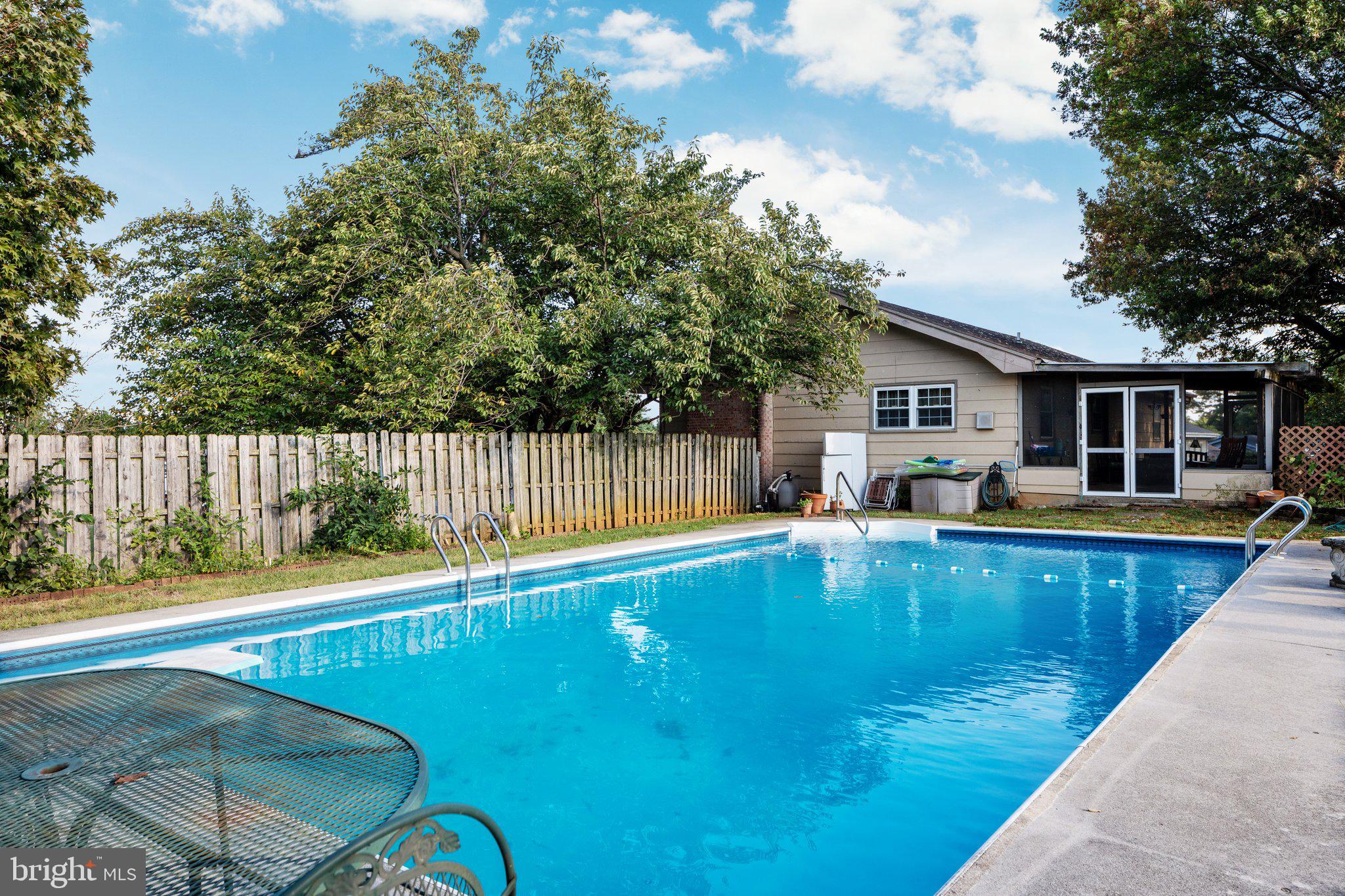 BRIARWOOD - Residential