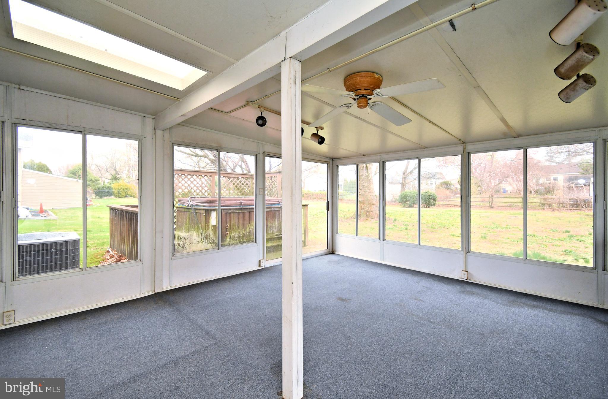 PENN VIL - Residential