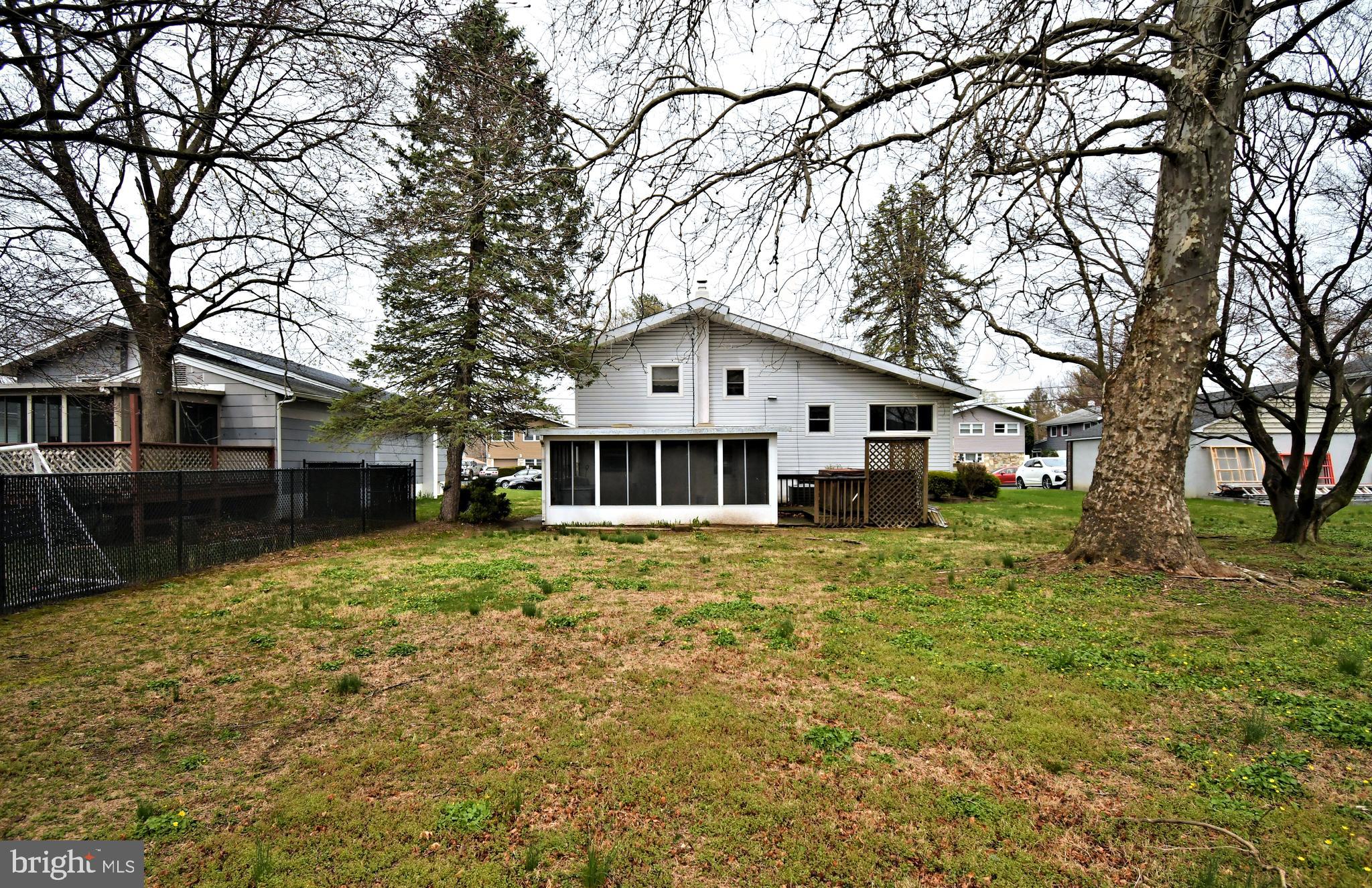 PENN VIL - Residential