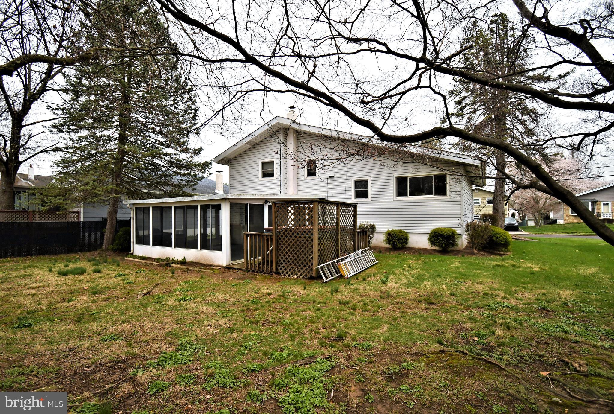 PENN VIL - Residential