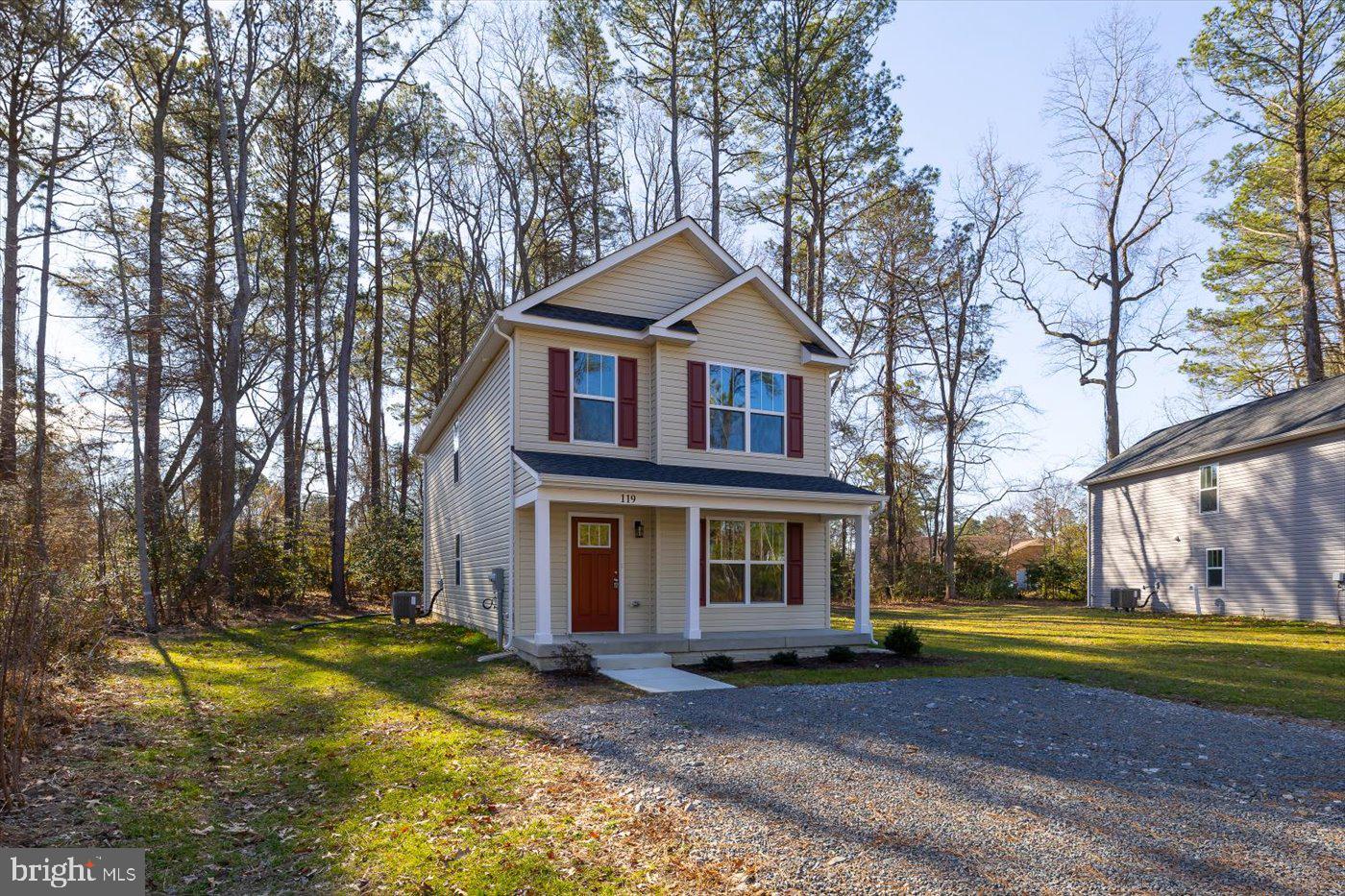 WESTMORELAND SHORES - Residential Lease