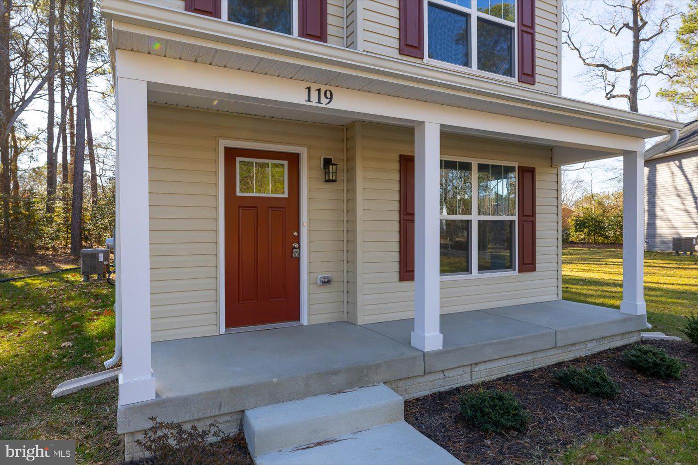 WESTMORELAND SHORES - Residential Lease