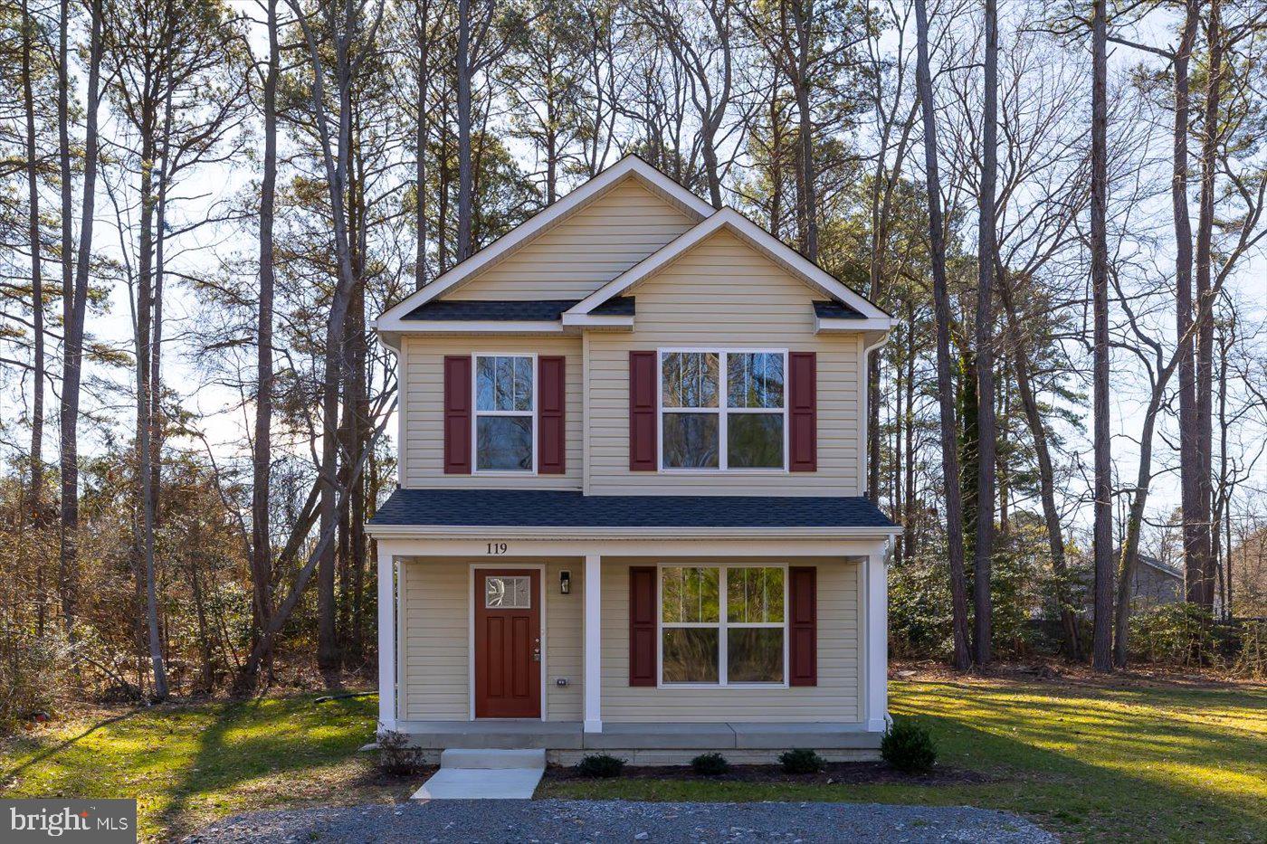 WESTMORELAND SHORES - Residential Lease