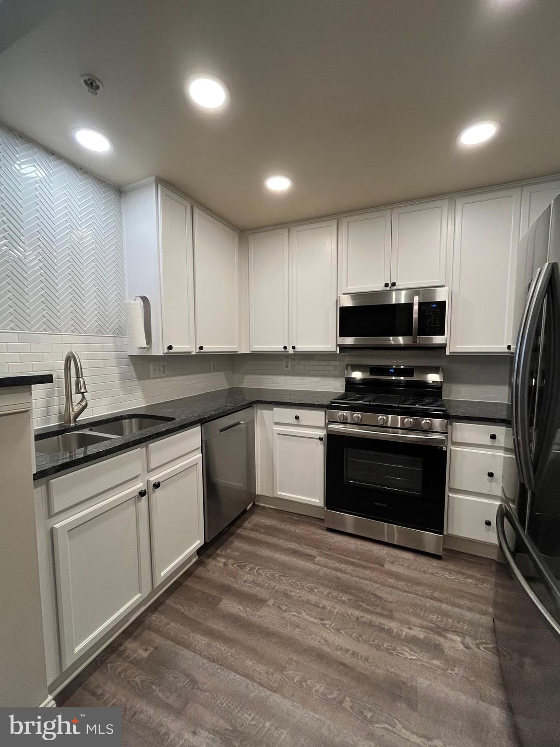 QUINCE ORCHARD PARK CODM - Residential Lease