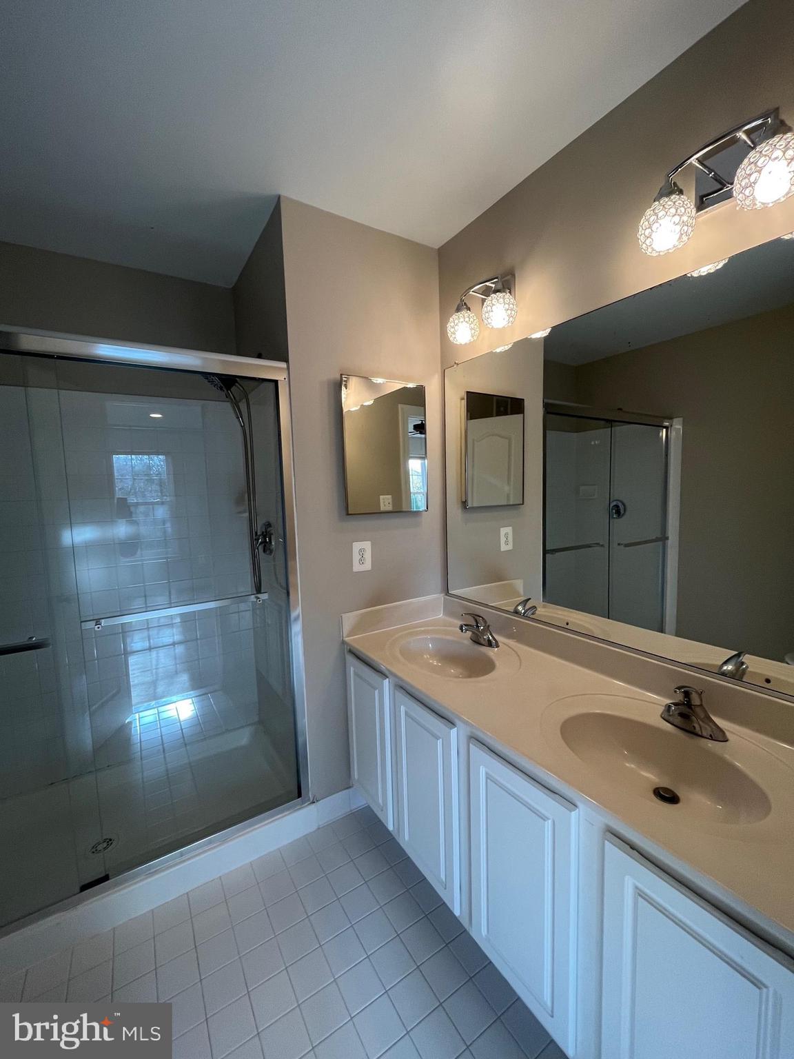 QUINCE ORCHARD PARK CODM - Residential Lease