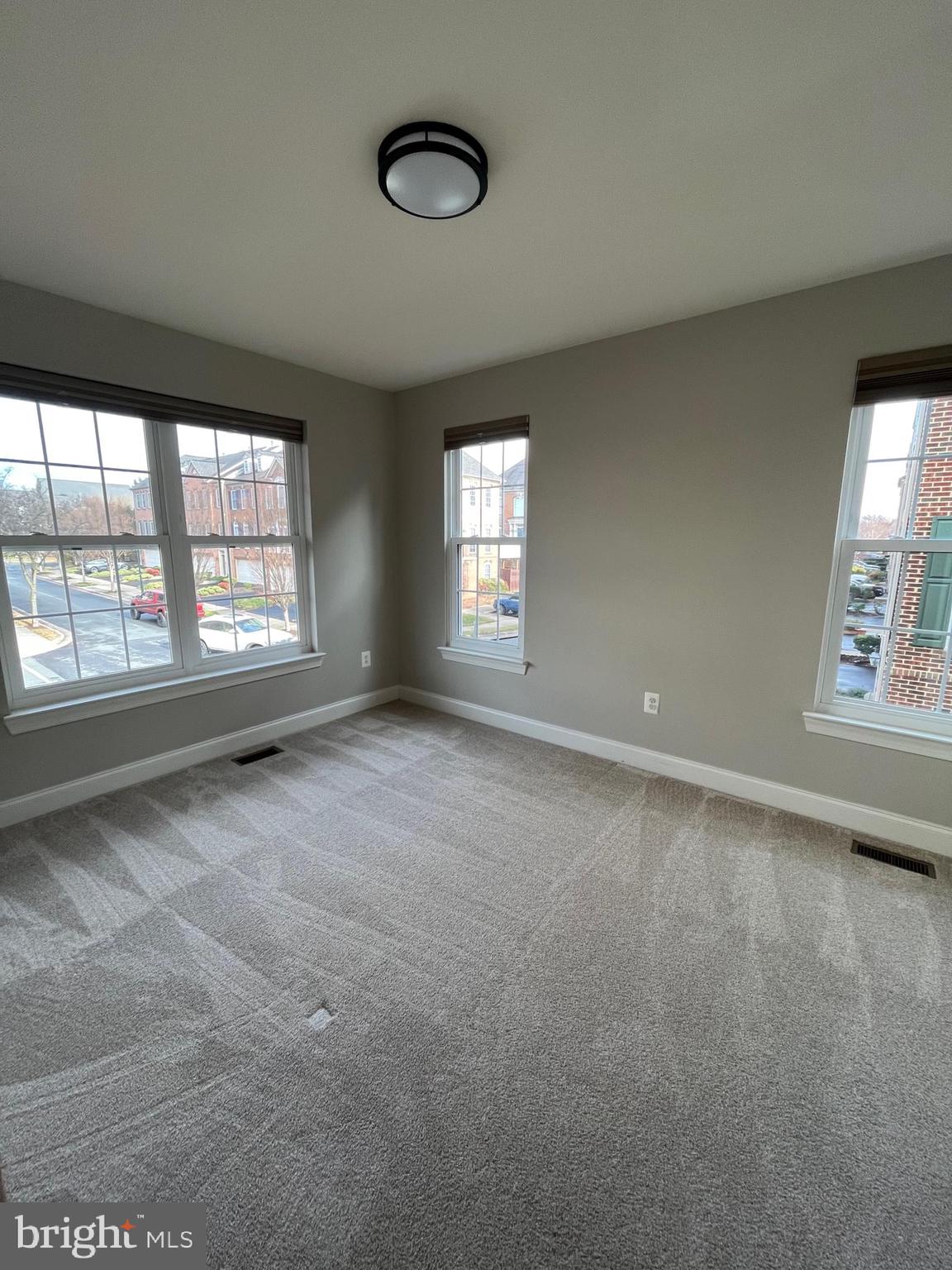 QUINCE ORCHARD PARK CODM - Residential Lease