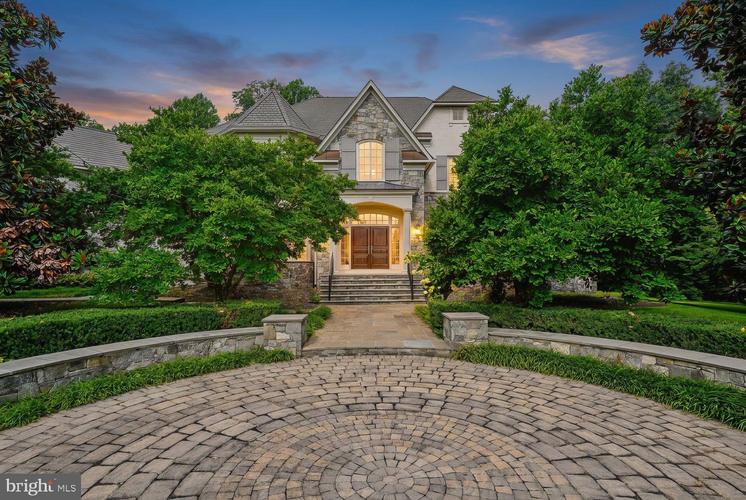 10420 RIVERWOOD DRIVE