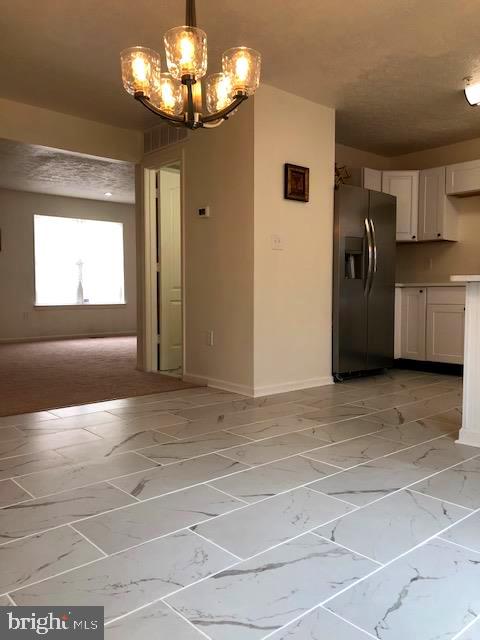 ROYAL PLAZA - Residential