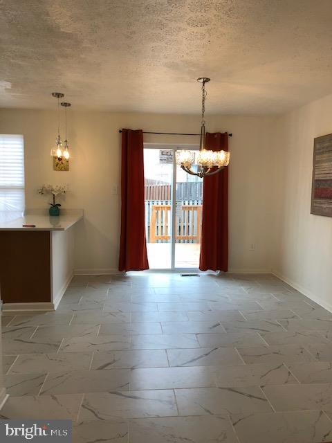 ROYAL PLAZA - Residential