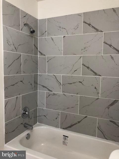 ROYAL PLAZA - Residential