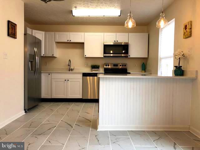 ROYAL PLAZA - Residential