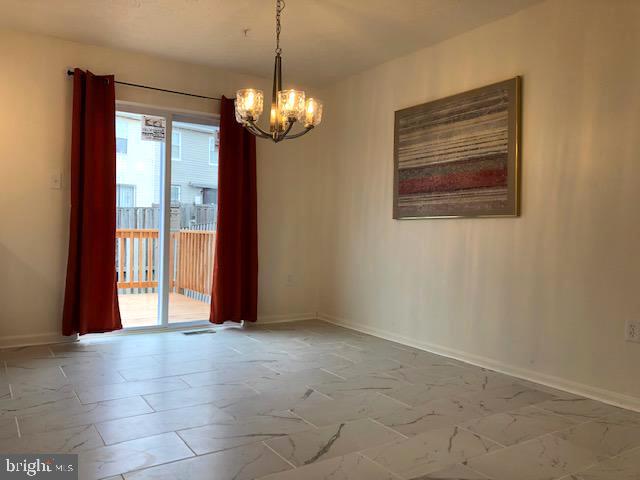 ROYAL PLAZA - Residential