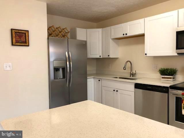 ROYAL PLAZA - Residential