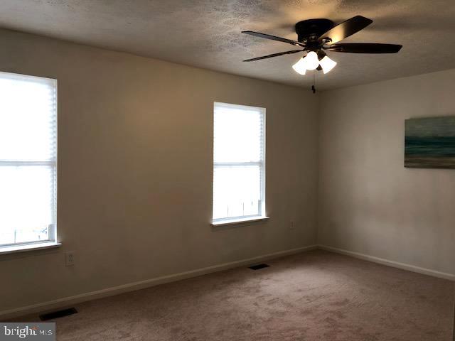 ROYAL PLAZA - Residential