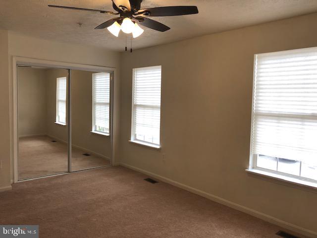 ROYAL PLAZA - Residential