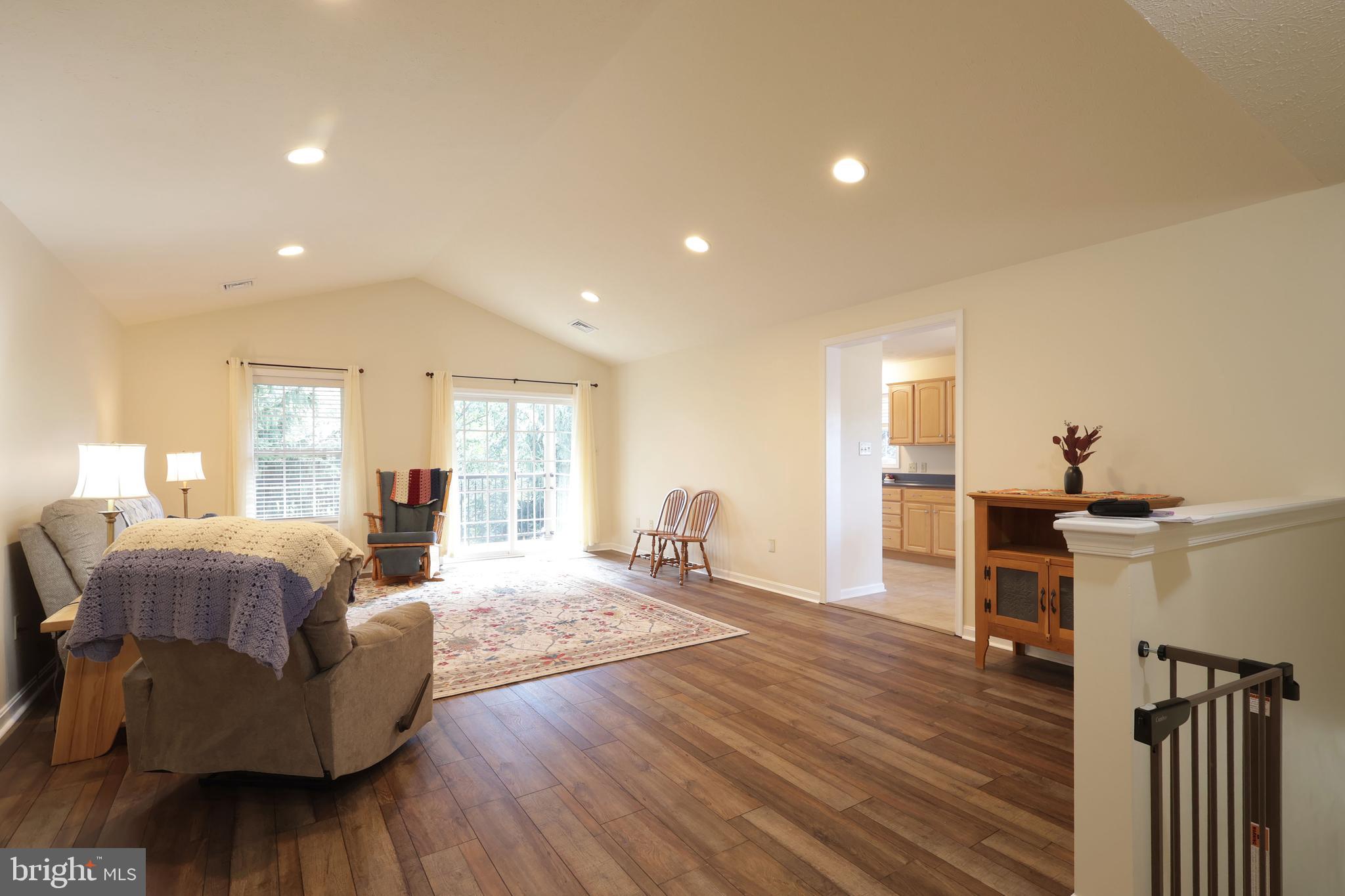 VILLAGE AT PENN STATE - HOMECOMING RIDGE II - Residential