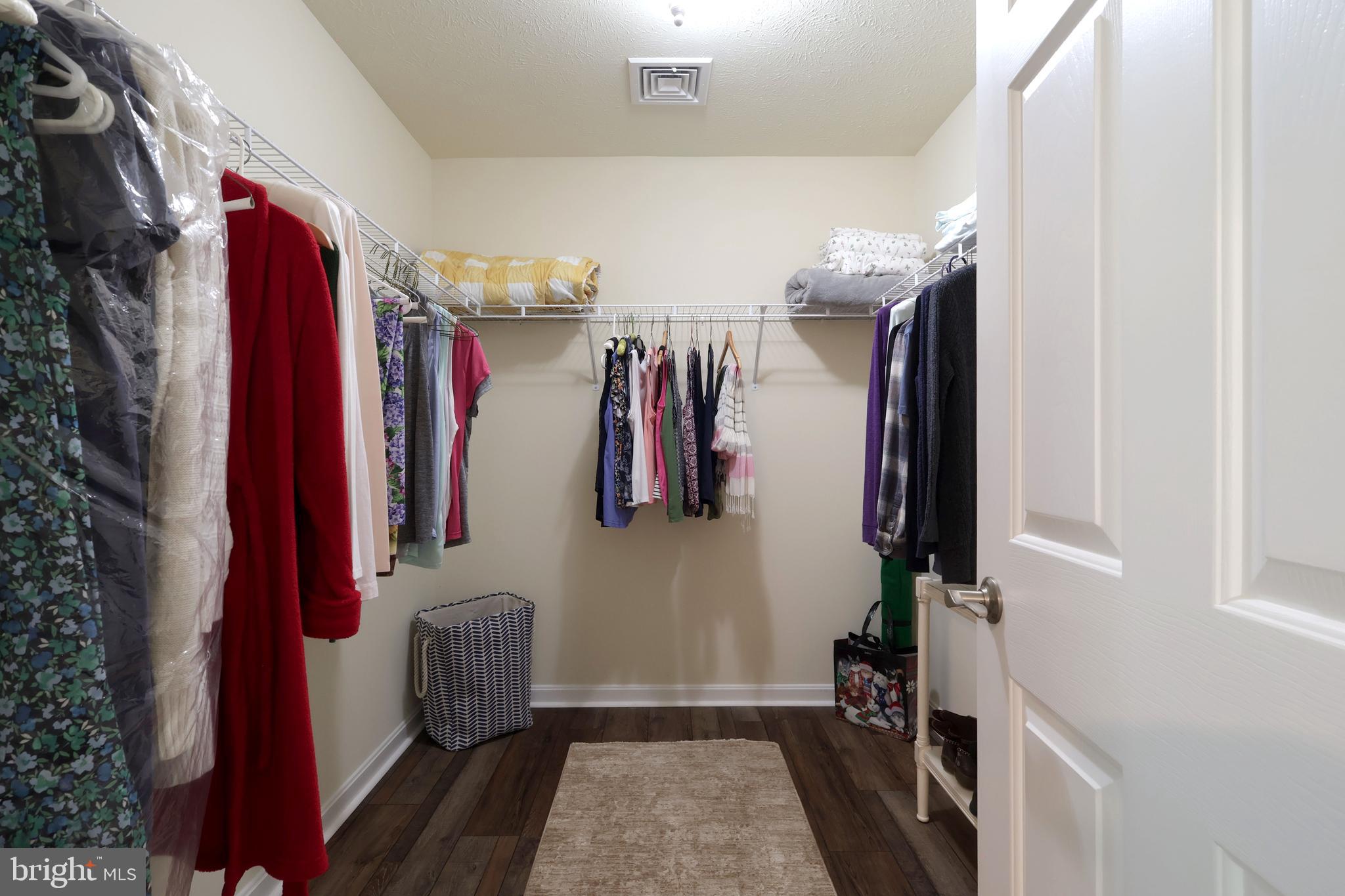 VILLAGE AT PENN STATE - HOMECOMING RIDGE II - Residential