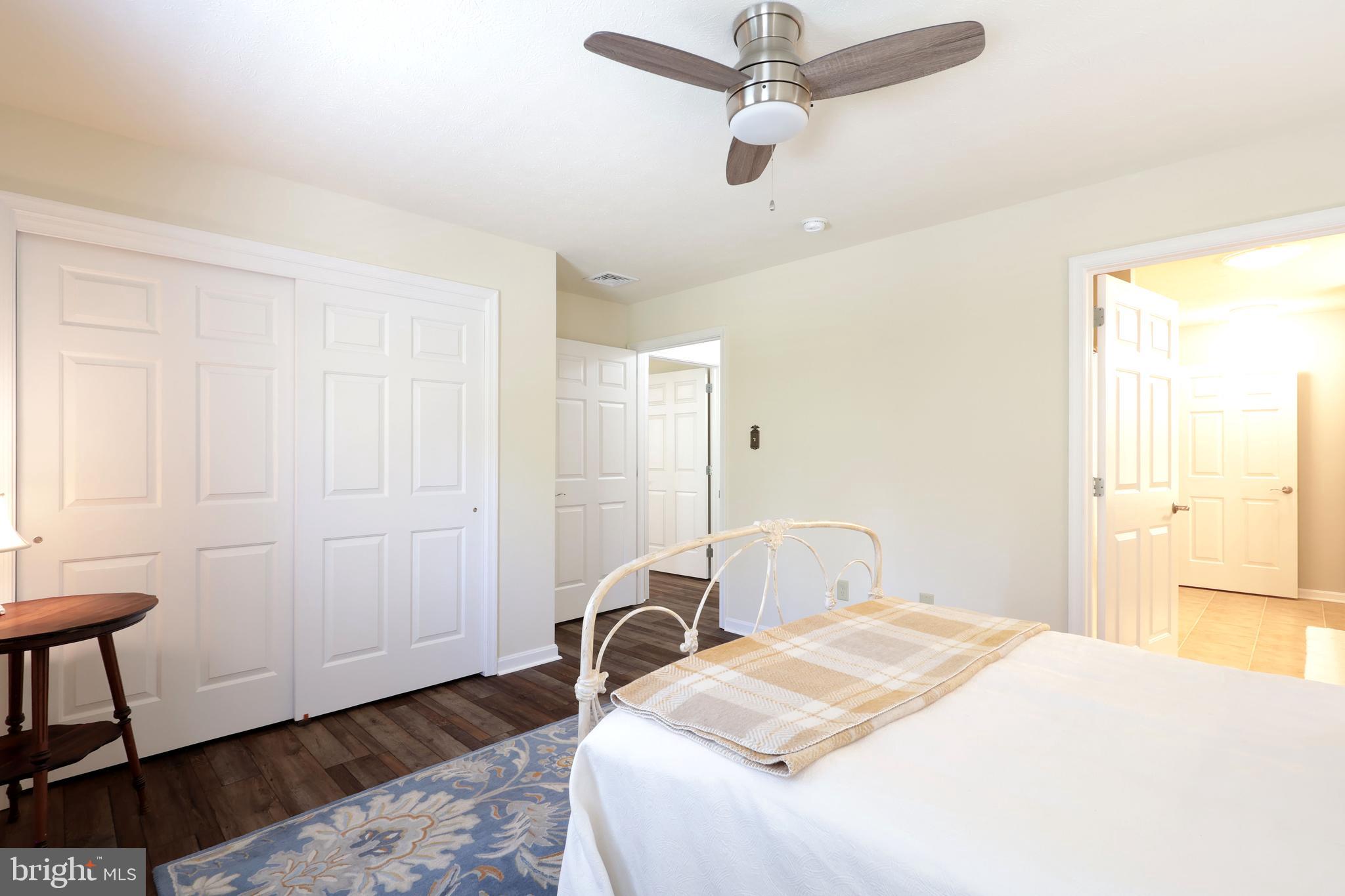 VILLAGE AT PENN STATE - HOMECOMING RIDGE II - Residential