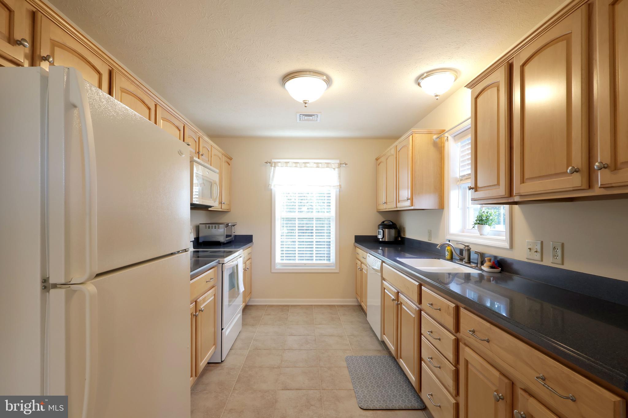 VILLAGE AT PENN STATE - HOMECOMING RIDGE II - Residential