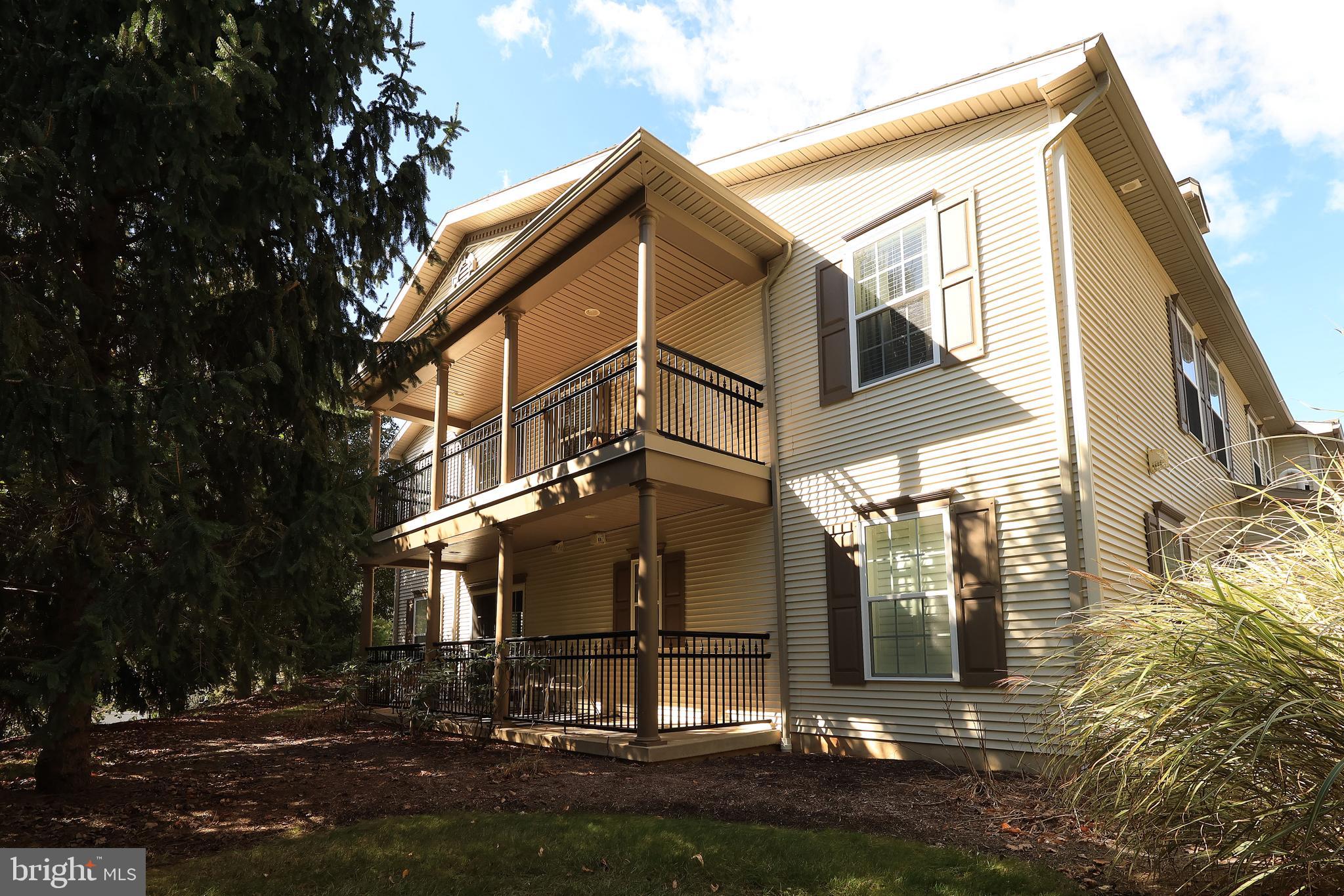 VILLAGE AT PENN STATE - HOMECOMING RIDGE II - Residential