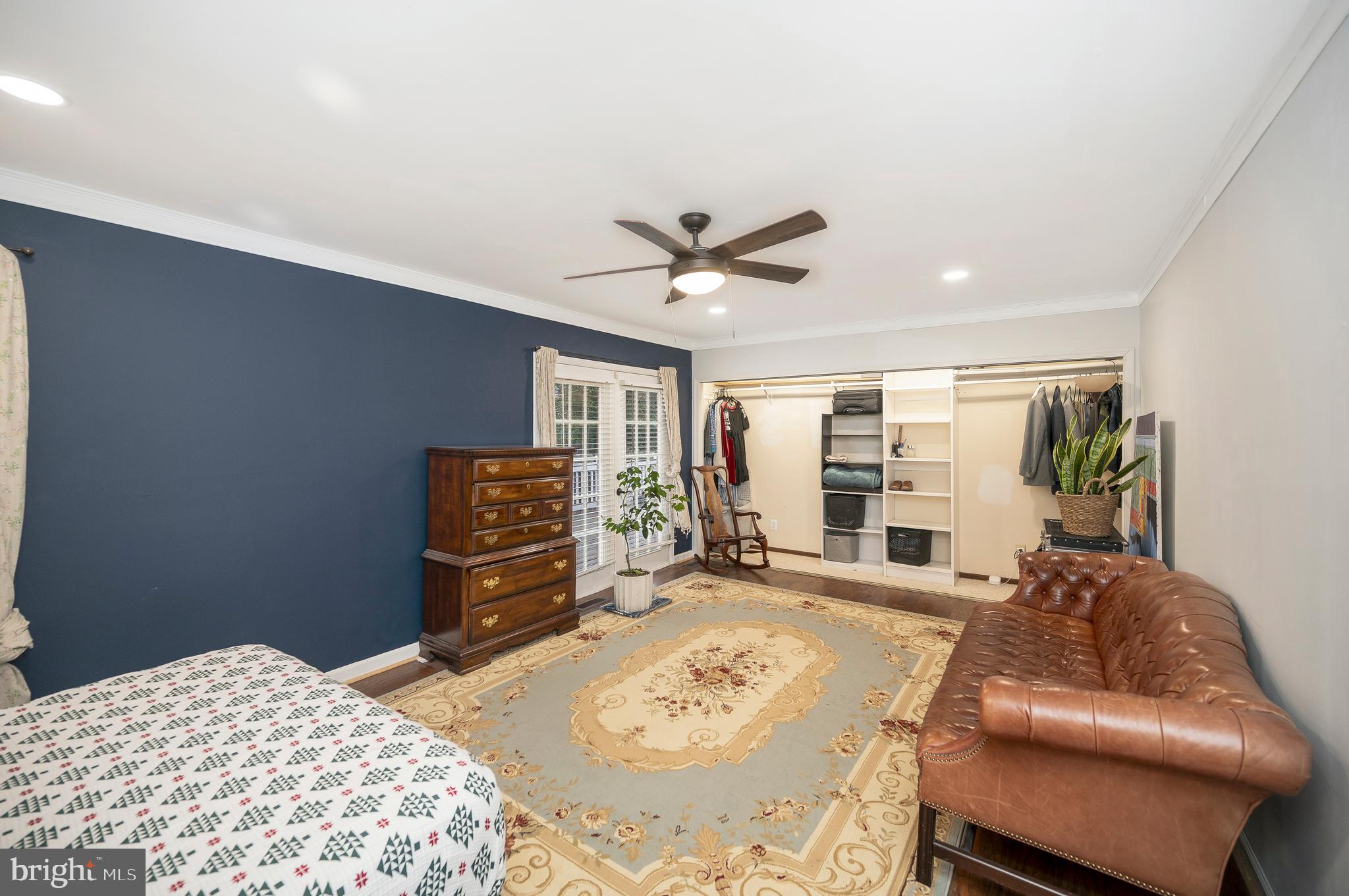 LAKE OF THE WOODS - Residential