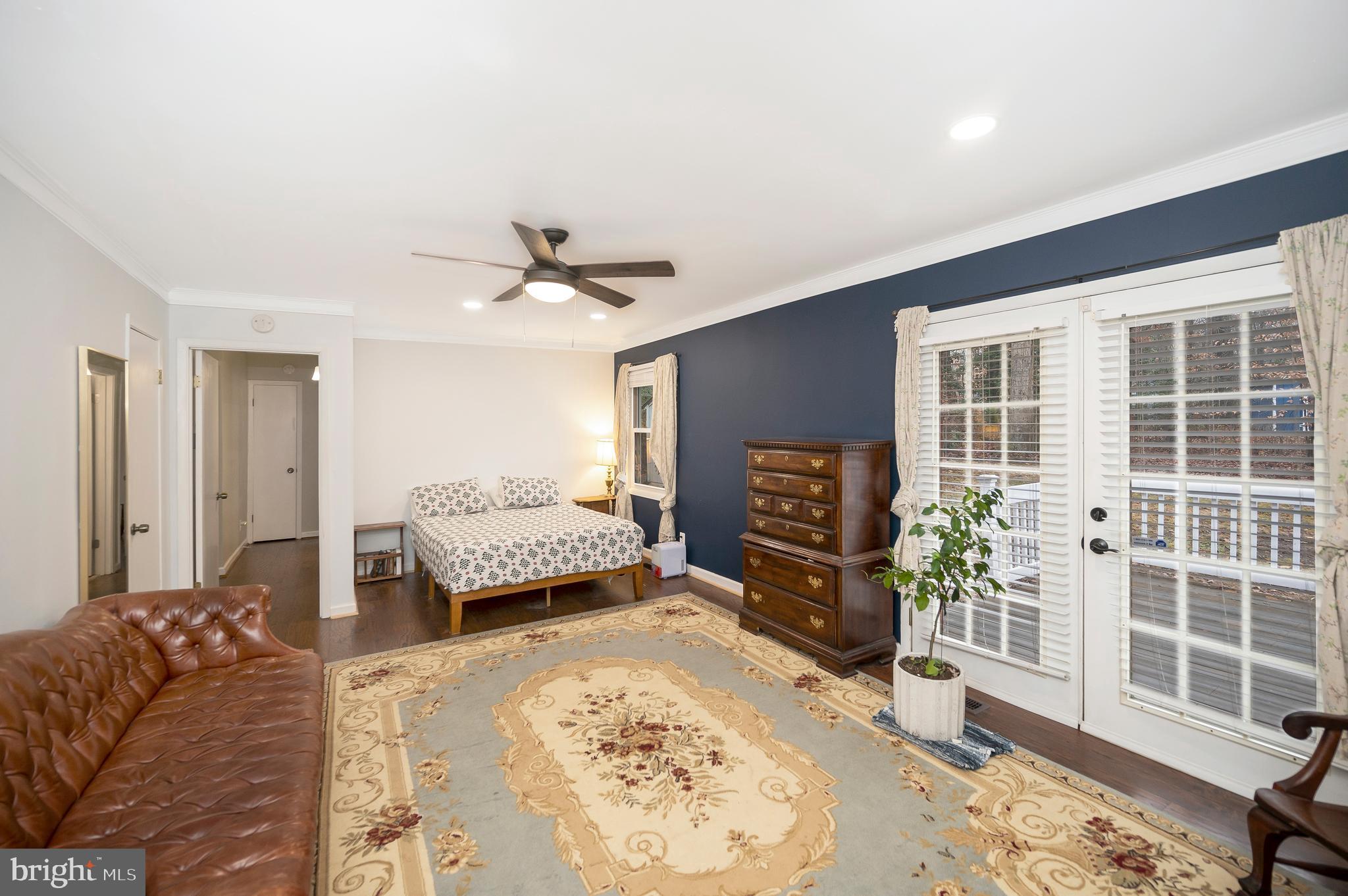 LAKE OF THE WOODS - Residential