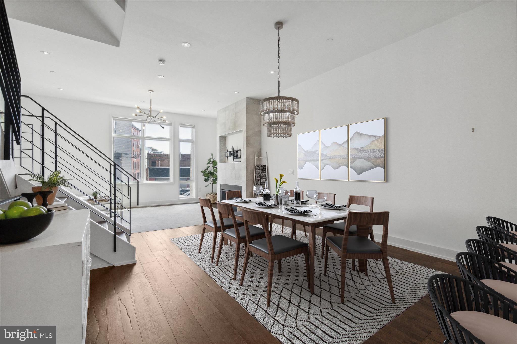 LIBERTY SQUARE - Residential