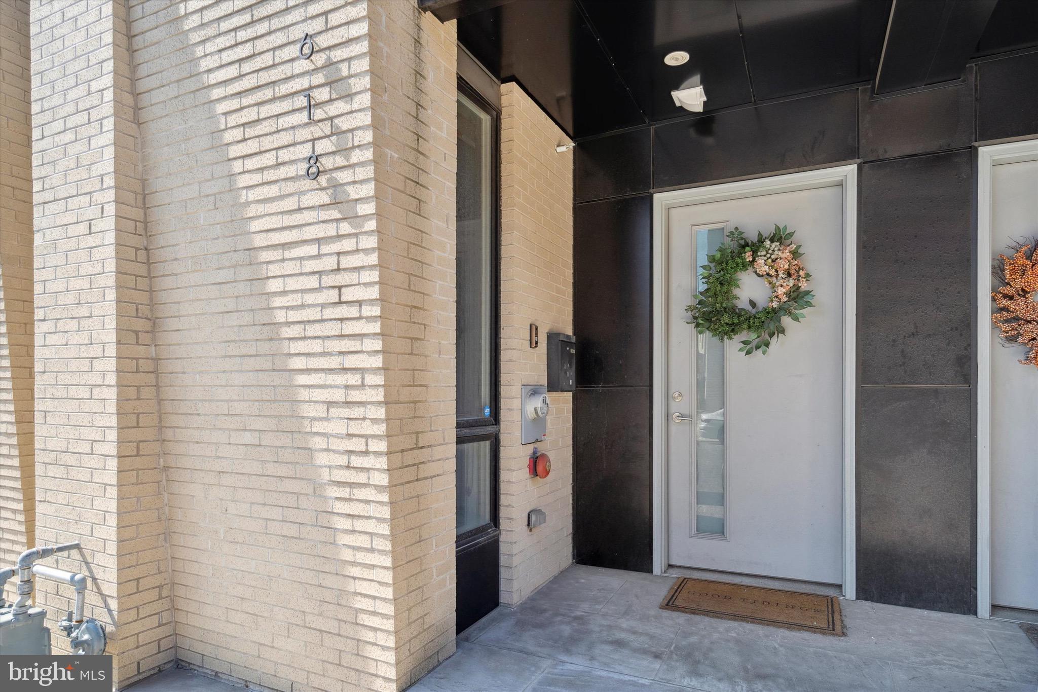 LIBERTY SQUARE - Residential