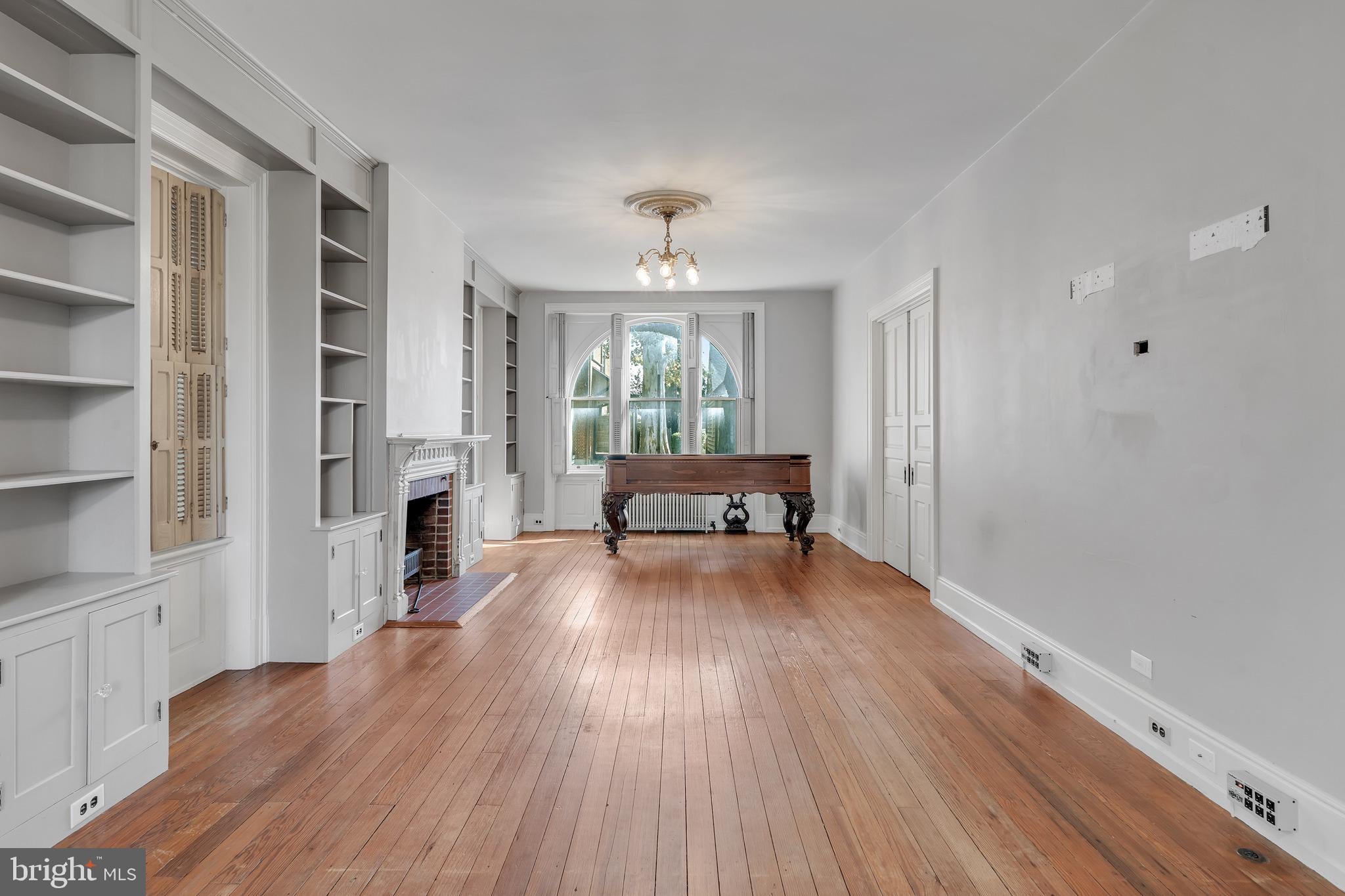 237 FREDERICK STREET