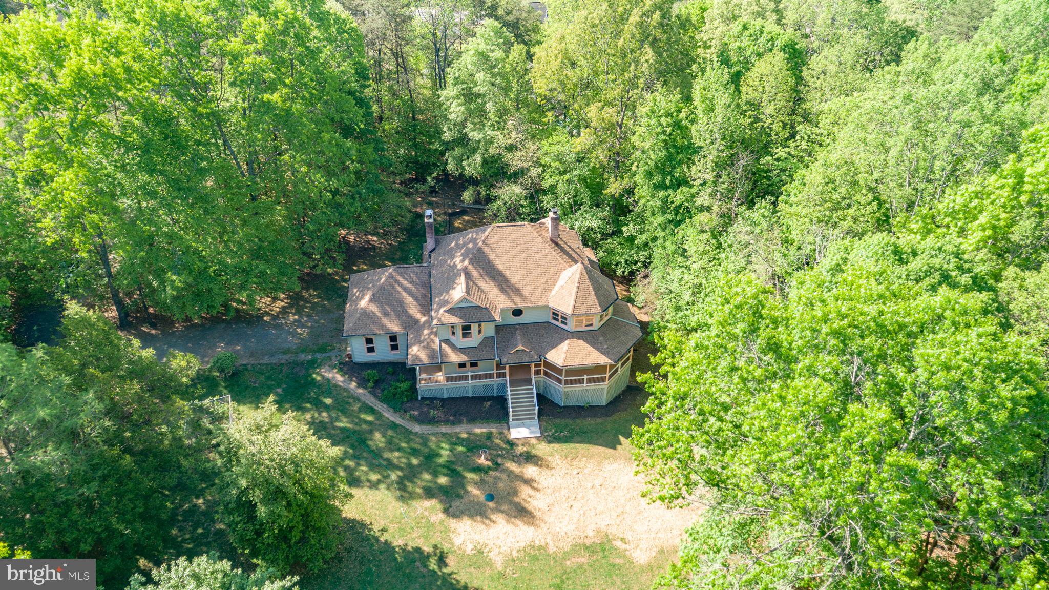6800 WEEDON DRIVE